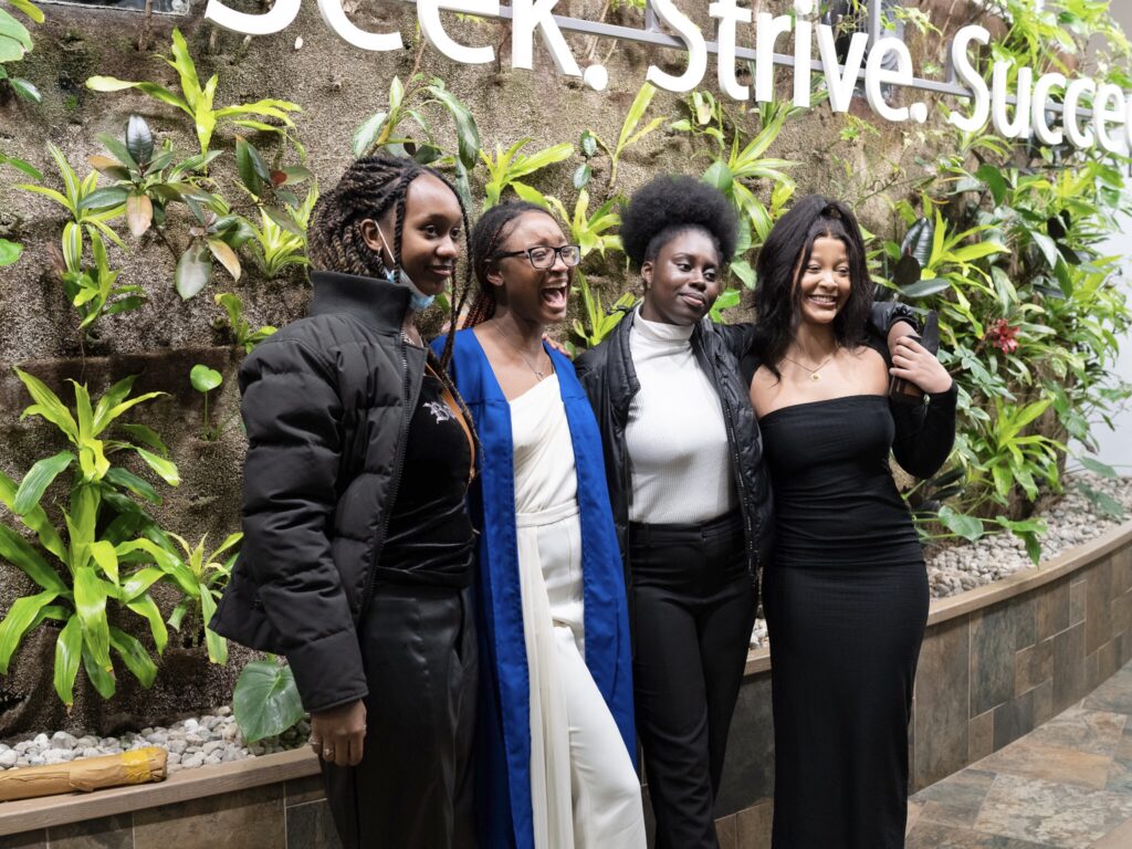 20221214_190726855_iOS