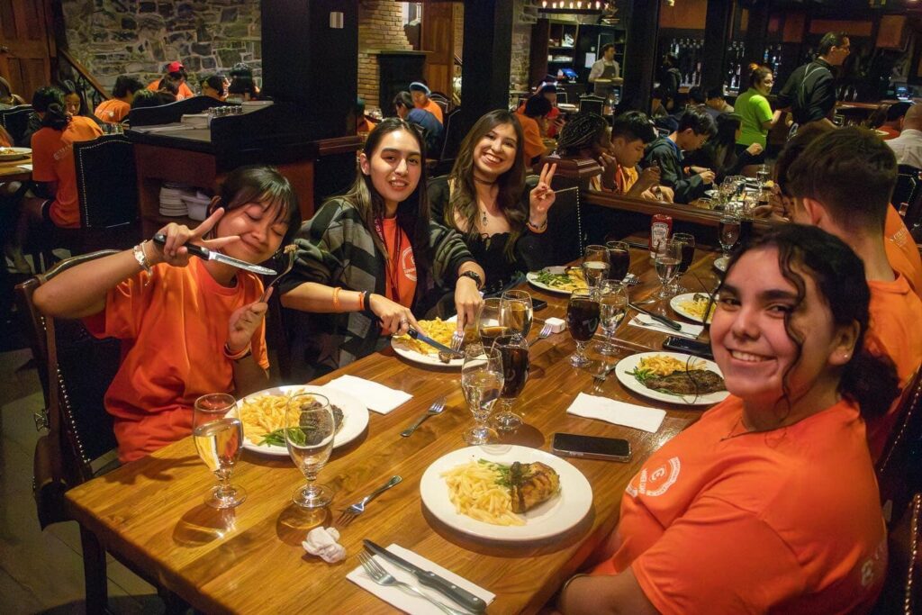 363763005_669947398505862_1687049809971890961_n