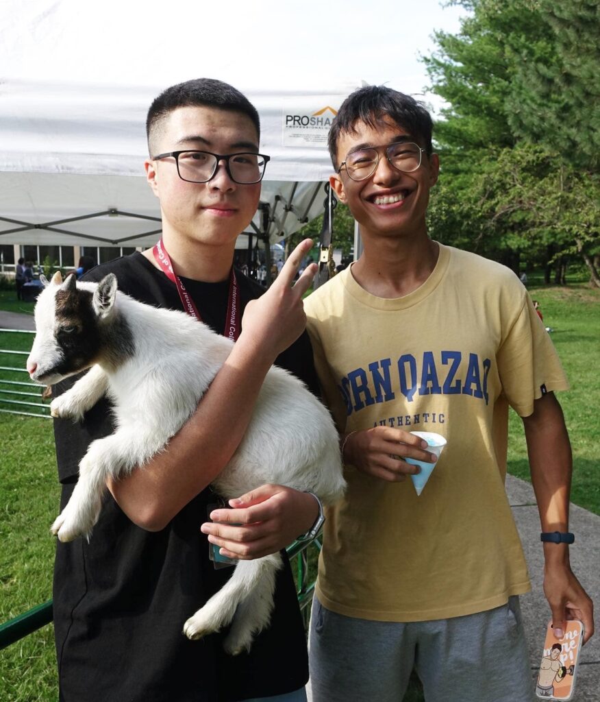 366257184_677064171127518_3525749381452083748_n