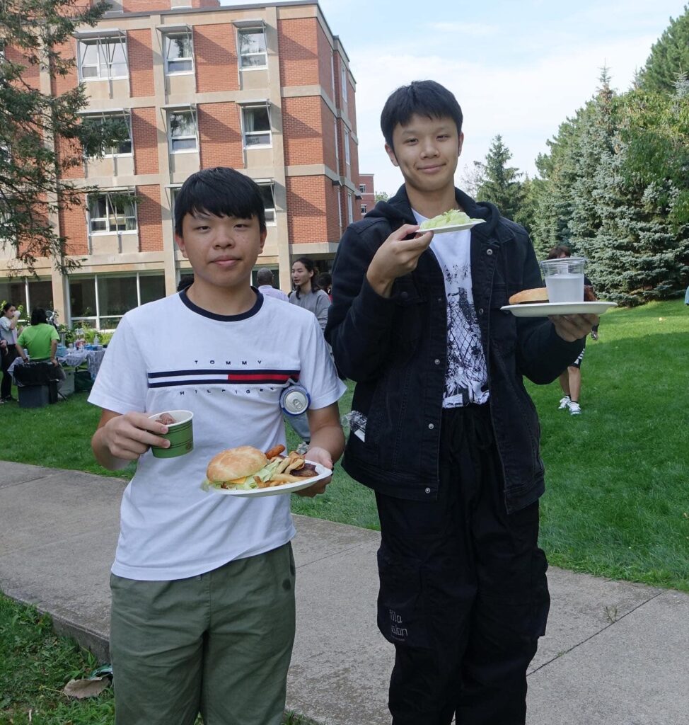 366312785_677015267799075_5929758989872447210_n